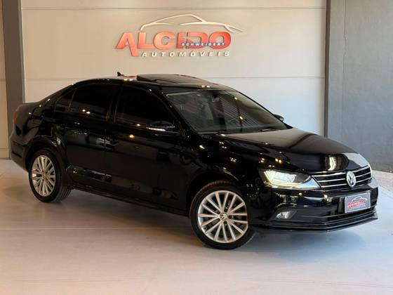 VOLKSWAGEN JETTA 1.4 16V TSI COMFORTLINE GASOLINA 4P TIPTRONIC VOLKSWAGEN JETTA 1.4 16V TSI COMFORTLINE GASOLINA 4P TIPTRONIC